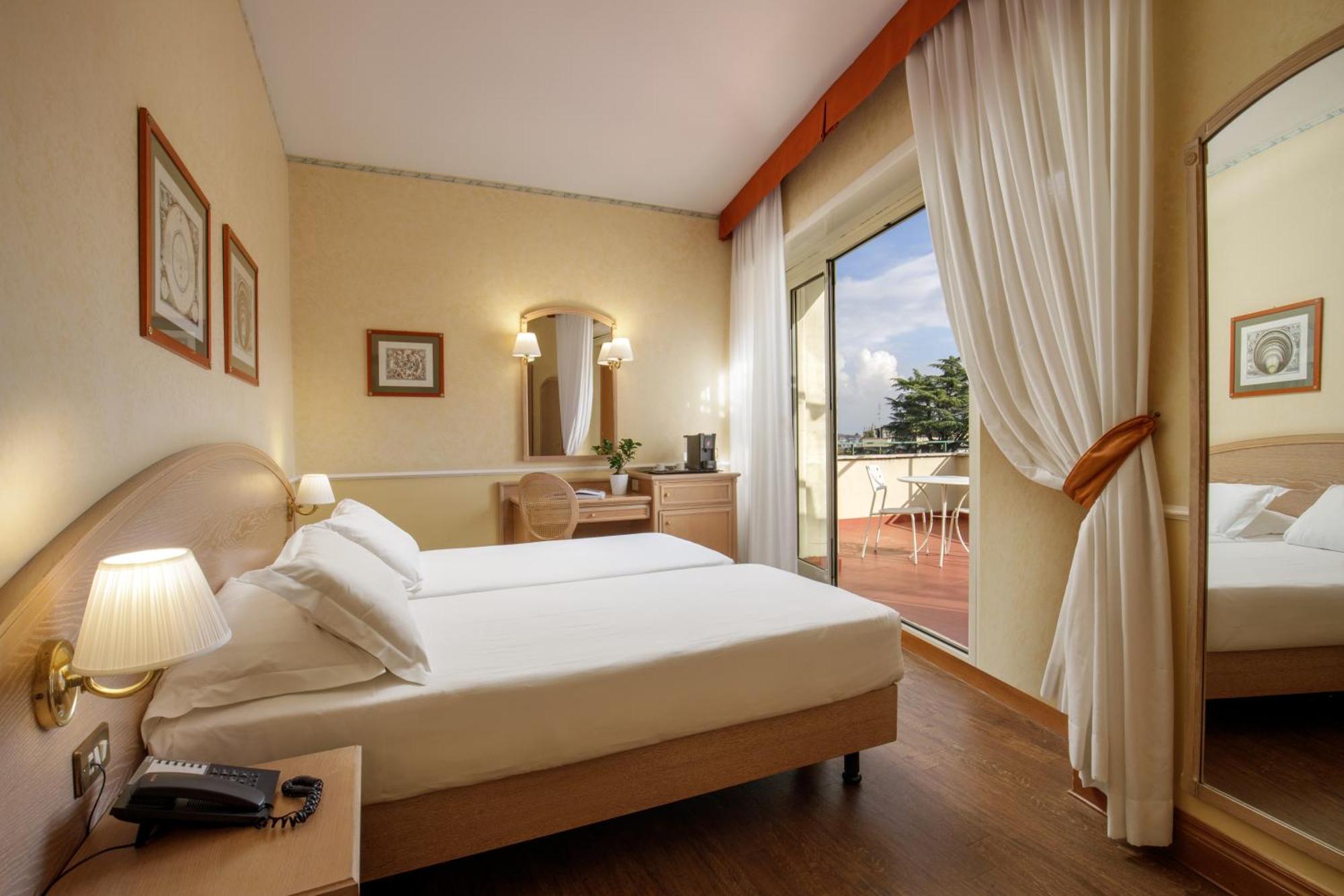 Hotel Santa Costanza By Omnia Hotels Roma Dış mekan fotoğraf